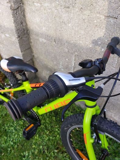 Cube Acid 200 - 20 inch Kids Bike - Excellent condition - As New