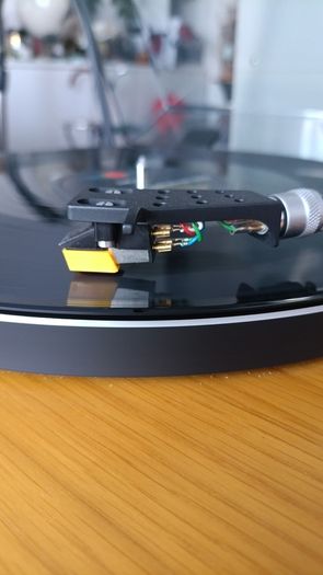 ROBERTS RT 200 Elite turntable