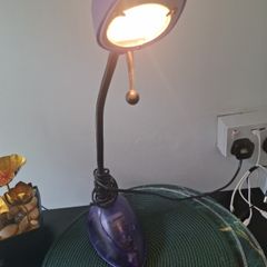 desk lamp
