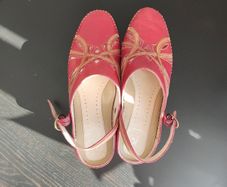K Shoes by Clarks Red Leather Slingback Size  6