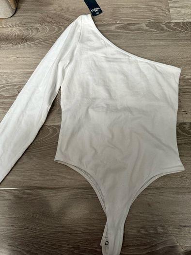 BNWT Hollister BodySuit -