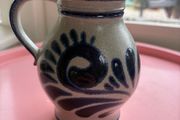 Handarbeit pottery jug