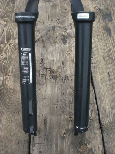 Rockshox Revelation lower legs