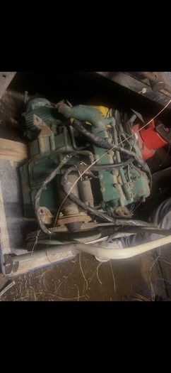 Volvo penta inboard engine
