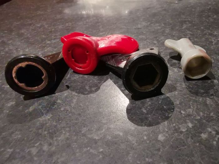 4 football / Rugby / hurling stud keys