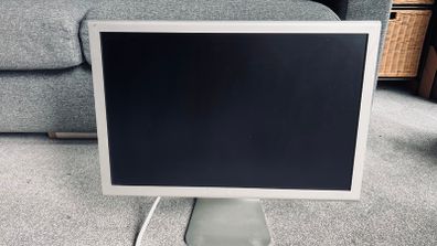 Apple Cinema Display 23'- 2 available