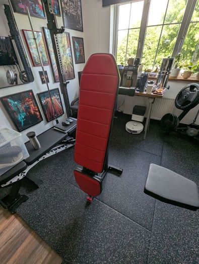 gym bench