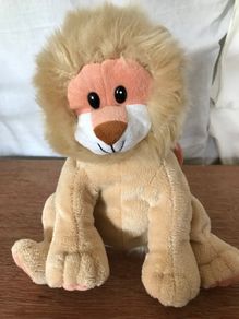 Young Lion Handbag