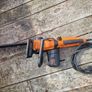 electric chainsaw Image 2