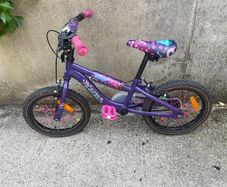Girls 16inch wheel bike