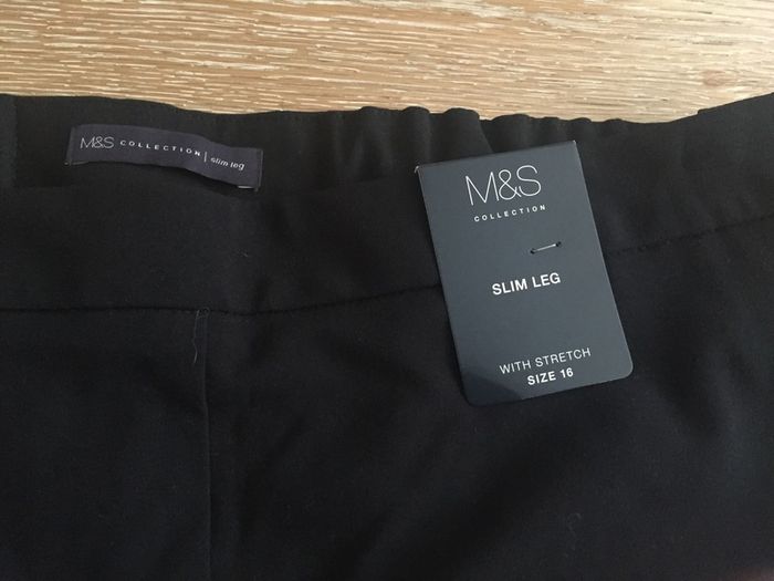 Brand New Ladies Black Trousers Size 16