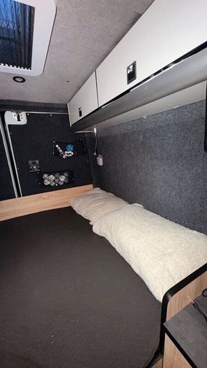 Automatic Campervan MWB 4 Berth