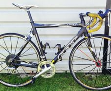 7.64kg Felt F1 racing bike