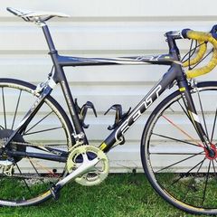 7.64kg Felt F1 racing bike