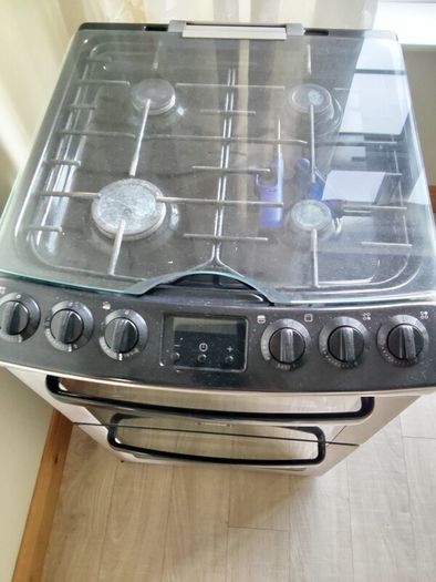 Gas stove Zanussi