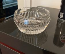 Tyrone crystal ash tray