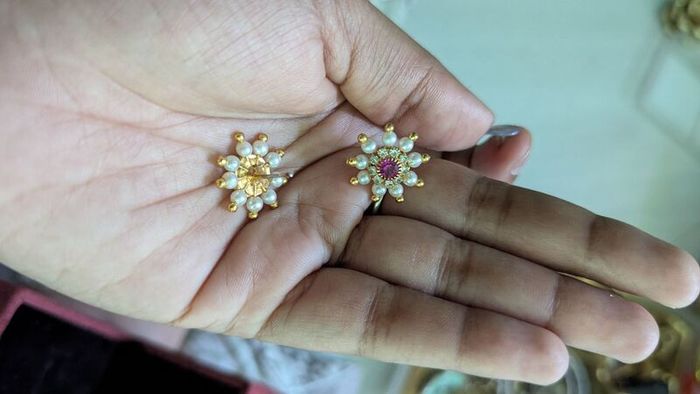 Pearl tops