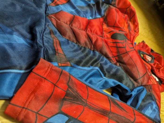 Spider-Man Costume - H&M - Age 3-4 Years