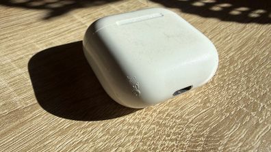 apple AirPods 4 Case