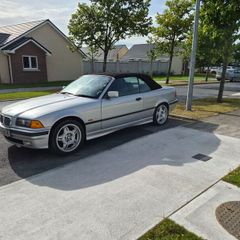 bmw 328i  cabrio breaking parts