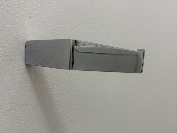 Toilet paper holder