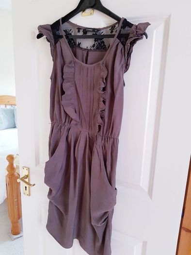 Casual Dress - Size 10