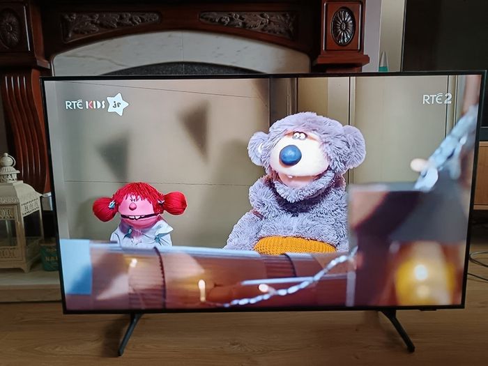 Samsung 50" BU8070 Crystal UHD 4K HDR Smart TV (2022)