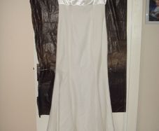 Brand new ivory wedding dress
