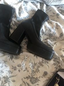 ladies boots