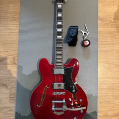 electric guitar