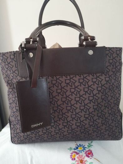 Dkny