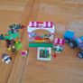 Lego Friends 41026 'Sunshine Harvest' Image 2