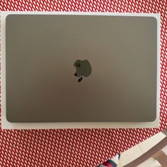 MacBook Air M2 - In Box - Like New