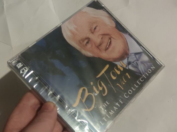 BNWT Big Tom The Ultimate Collection 2Cd