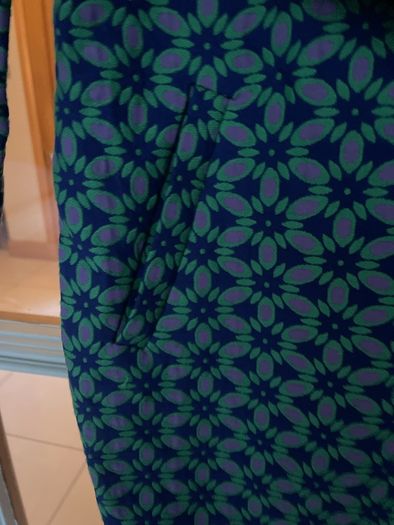 Kew coat size 8 new retro print coat