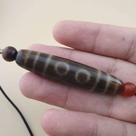 Vintage 5 Eyes Himalayan Tibetan Agate Dzi Bead Amulet