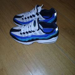 womens trainers size 4