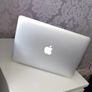 Macbook Air 2017 Image 2