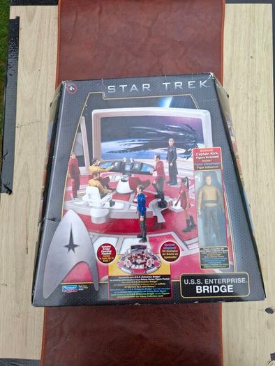 Star treck uss enterprise bridge