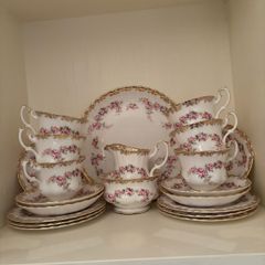 Royal Albert Dimity Rose 21 Piece China Tea Set