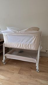 Co Sleeper with Wheels!