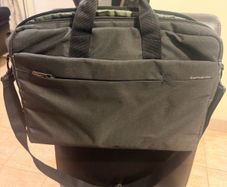 Samsonite laptop briefcase in excellent condition