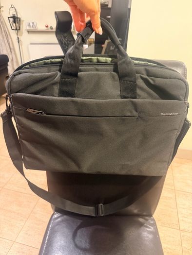 Samsonite laptop briefcase in excellent condition