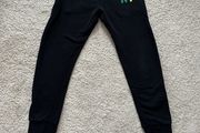 DKNY black bottom (10y)