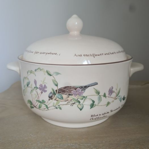Casserole Noritake Country Diary Edwardian Lady