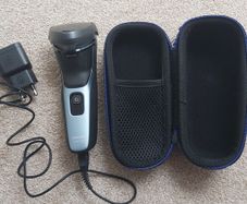 Electric Shaver Philips 3000 Series Wet or Dry- For Sale