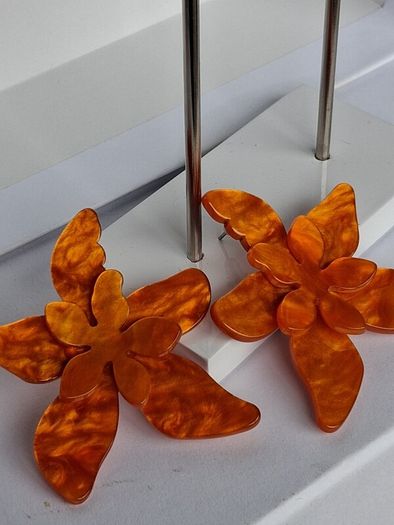 Marbled Orange 3D Tiger Lily Resin Earrings