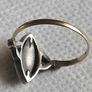 Vintage 9ct gold ring Image 4