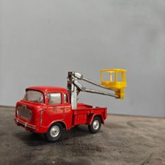 Corgi Jeep FC-150 cherry picker
