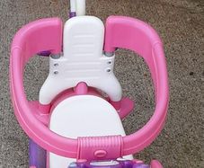 Minnie Mouse Activity Plane